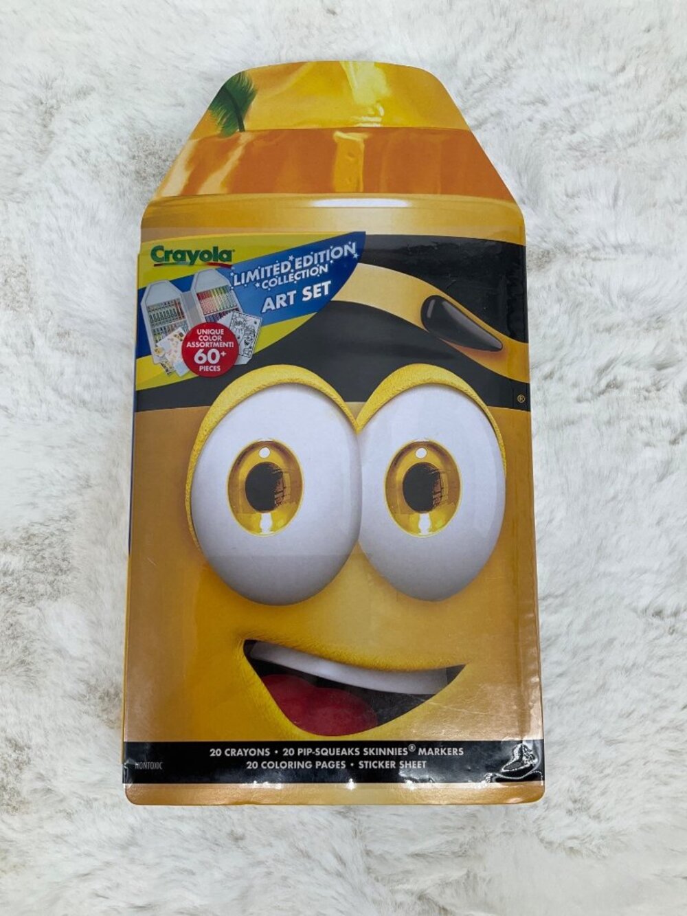 2025 CRAYOLA Limited Edition Retired Colors Art Set New Release 60 Pieces Dan D